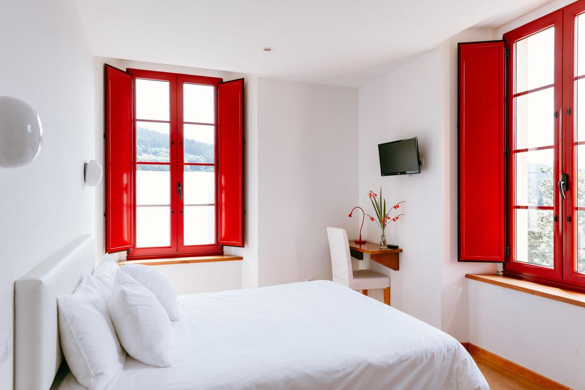 Hotel El Castano Dormilon Santa Marta de Ortigueira Zewnętrze zdjęcie